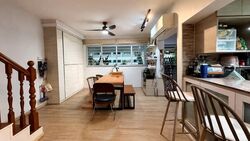 Blk 327 Jurong East Street 31 (Jurong East), HDB Executive #604328851